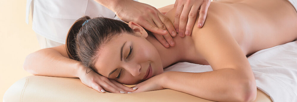 picture-beautiful-woman-massage-salon Benefit From Therapeutic Massage